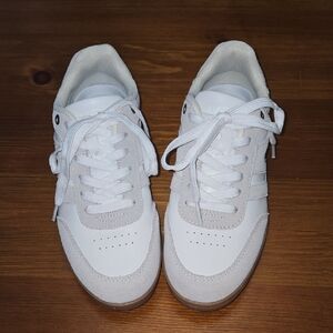 Lucky Step Women's Sneakers